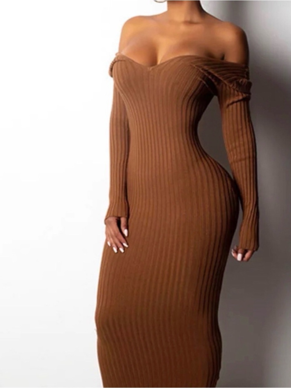 Off-Shoulder Ribbed Bodycon Dress in Brown